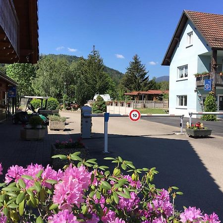 Flower Camping Les Bouleaux Hotel Ranspach Esterno foto